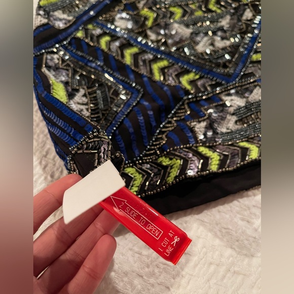 Parker embellished sequin mini skirt size 4 - Picture 2 of 3